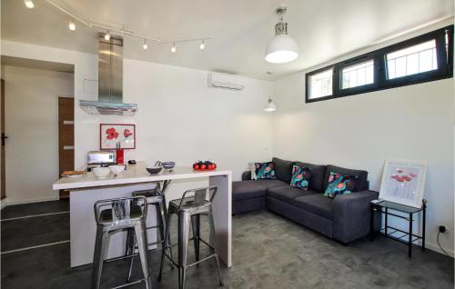 Awesome apartment in St Romans with WiFi and 1 Bedrooms