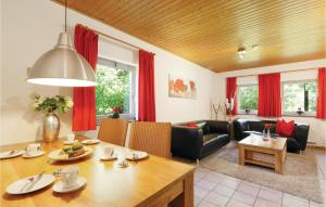 Awesome apartment in Thalfang with 2 Bedrooms and WiFi