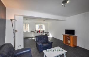 Awesome apartment in Vinça w/ 2 Bedrooms