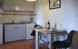 Awesome apartment in Vitrac with WiFi and 1 Bedrooms