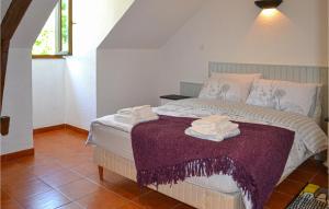 Awesome apartment in Vitrac with WiFi and 1 Bedrooms