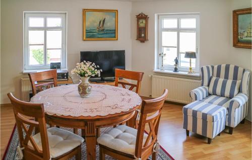 Awesome apartment in Warnemünde with 2 Bedrooms