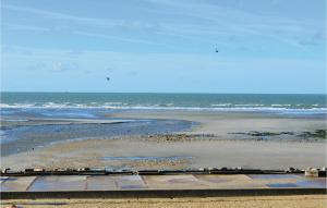 Awesome apartment in Wimereux with 1 Bedrooms