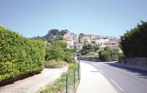 Awesome home in Bonnieux with 3 Bedrooms