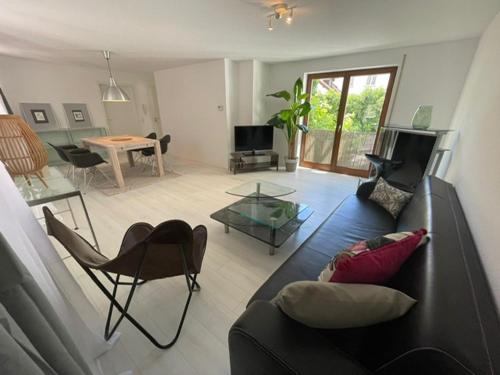 AZUR Ferienwohnung 200 Meter zum See