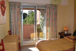 AZURELLE