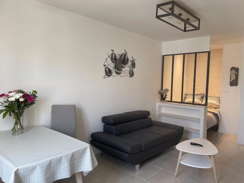 Appartement Bâbord 32 Rue Volcy Fèvre 17630 La Flotte