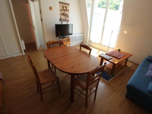 Appartement Appartement Bagnères-de-Luchon, 2 pièces, 4 personnes - FR-1-313-135 RES. DU PARC THERMAL 7 rue de doct Barrié Luchon