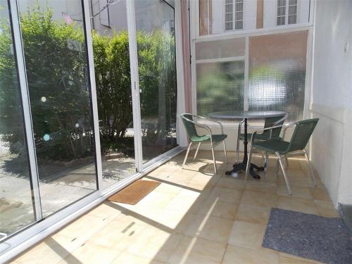 Appartement Appartement Bagnères-de-Luchon, 2 pièces, 4 personnes - FR-1-313-136 RESIDENCE PARDEILHAN 15, Allées d'Etigny Luchon