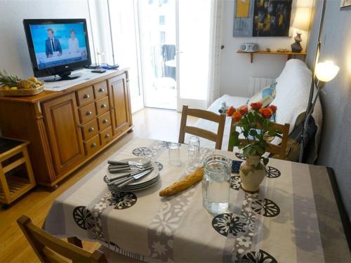 Appartement Bagnères-de-Luchon, 2 pièces, 4 personnes - FR-1-313-187 Luchon france