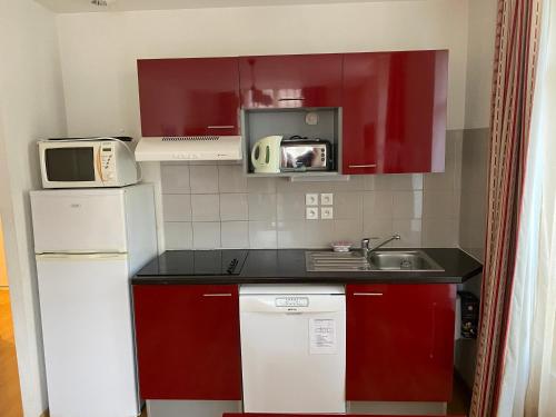 Bagnères de Luchon, Résidence Val de Jade, Beau T3 meublé, plein centre, pour 4 ou 6 personnes