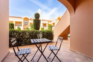 Baia da Luz- ground floor apartment