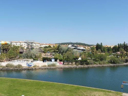BAIE DES ANGES I Joli T2 cabine piscine proche plage Richelieu Cap d Agde