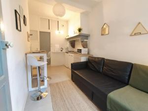Baiona Sainte Cath -1-Bat-