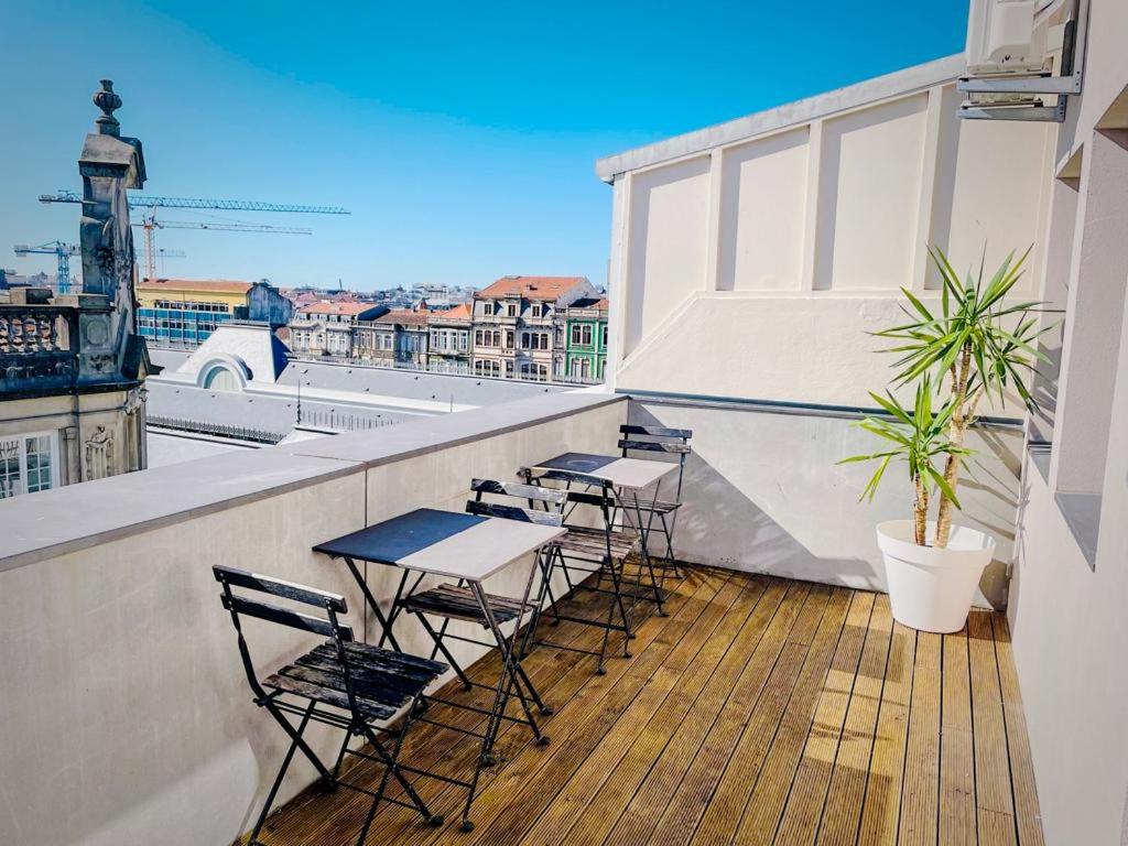 Appartement Baixa24 - Bolhão Apt with Sunset Rooftop Rua Fernandes Tomás 648 5º Esq 4000-212 Porto