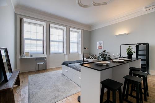 Baixa24 •P2R• Bright Apt in Vibrant Downtown