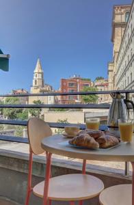 Balcony on the true Marseille