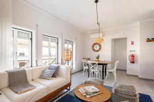 Baleal Pointsurprise House