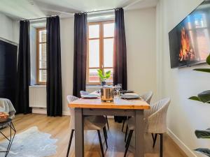 Appartement Balneo village vieille ville sainte claire, Porte :BALNEO VILLAG, 21 74000 Annecy Rhône-Alpes