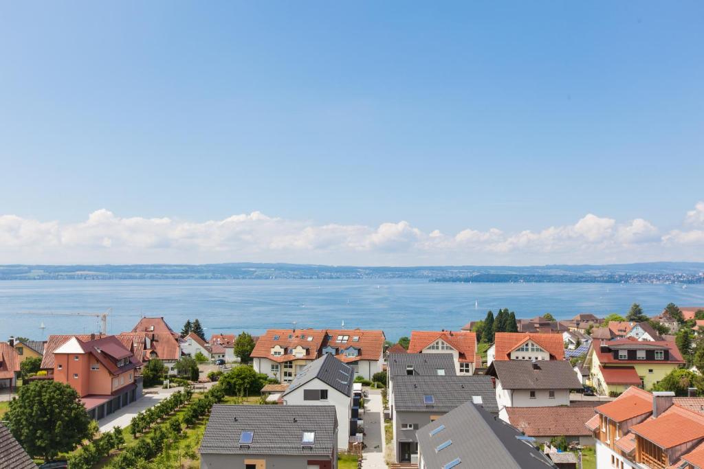 Appartement Barbarossa 3Zimmer 100m2 bis zu 7 Personen Kronenstraße 7 Hochparter 88709 Meersburg