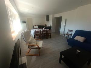 Appartement Barcelonnette : Bel appartement lumineux 32 Avenue des Trois Frères Arnaud 04400 Barcelonnette Provence-Alpes-Côte d\'Azur