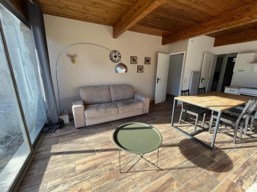 Barcelonnette location avec jardin