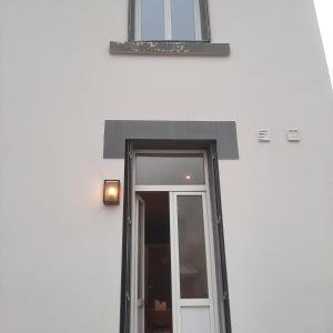 BAREGES (65120) grand studio terrasse classé 4*
