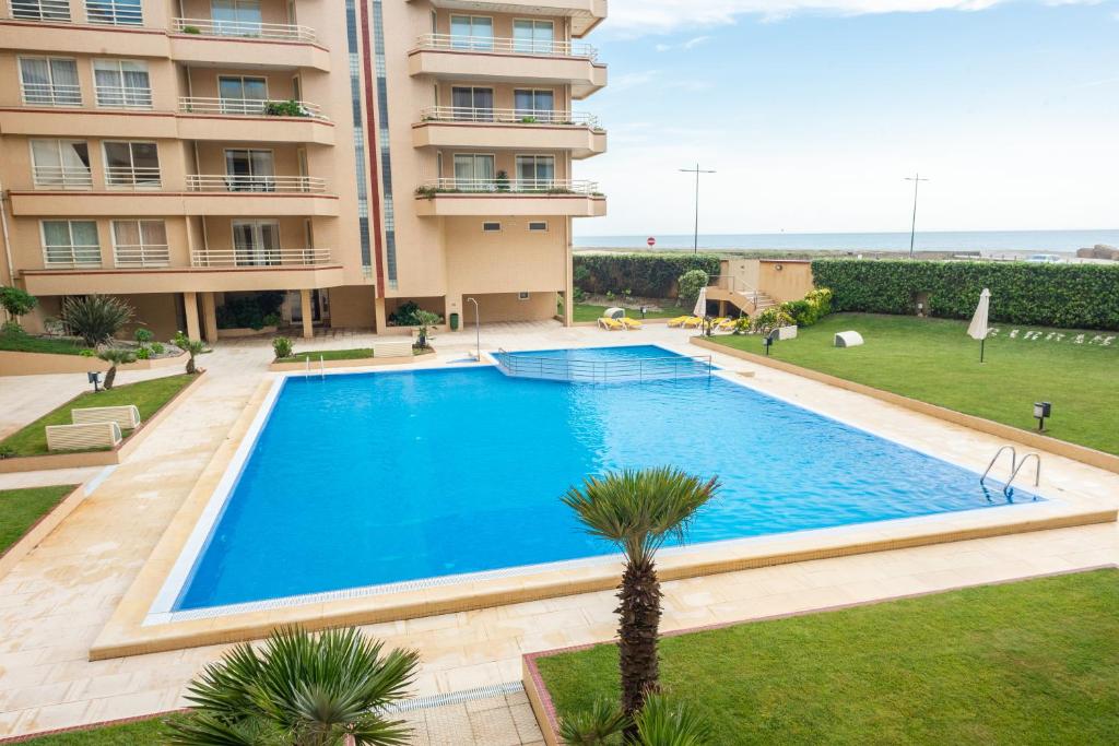 Appartement BARRAMARES 2 Avenida da República, nº624, 1º PRAIA DO FURADOURO Entrada 13 Apartamento 101 3880-350 Ovar