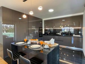Barreiros Luxury Apartment (Sea view)