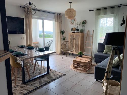 Bayonne Appartement terrasse 4 km plage