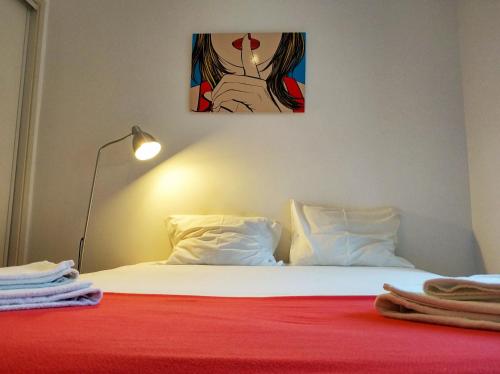 Be 1 of Us Central Lisbon Bairro Alto Santa Catarina