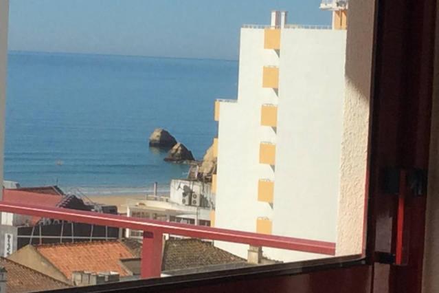 Beach Apartment- Praia da Rocha - Sea View Rua António Feu Edificio Candimar, 8ºC, 8500-802 Portimão