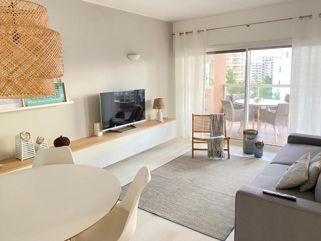 Beach House 31 Urbanizacao Litoral Mar lote 6, 3 Andar, 8500-510 Portimão