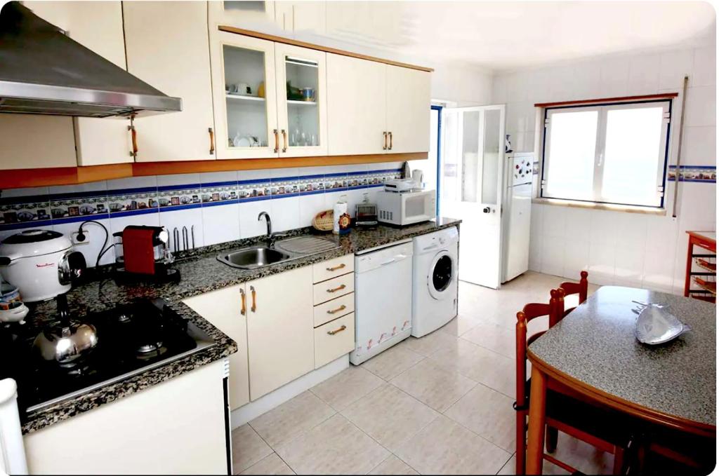 Appartement Beach House Above the Ocean AA3 Rua do Baixo, 51 1º 2655-237 Ericeira