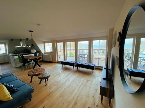 BEACH HOUSE-Traumwohnung in Bestlage mit herrlichem Meerblick