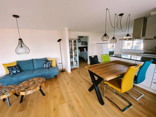 BEACH HOUSE-Traumwohnung in Bestlage mit herrlichem Meerblick