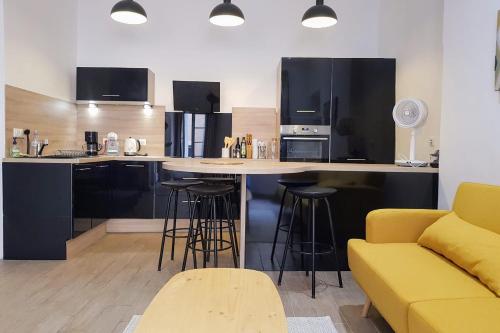 Beau 42m situé près de la place d'Albertas !