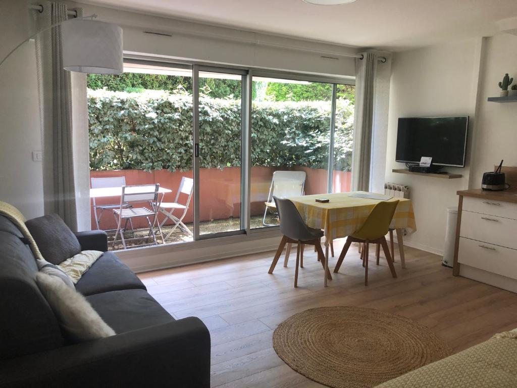 Appartement Beau Studio à la Plage 10 ALLEE DES FAUVETTES 64600 Anglet