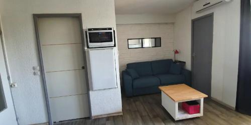 Beau studio à proximité de la marina