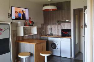 Beau studio à proximité de la marina