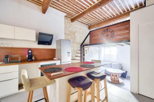 Beau studio au cœur du Panier