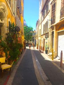 Beau studio au cœur du Panier