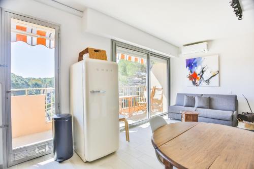 Beau studio dans residence avec marina
