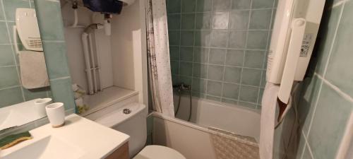 Beau STUDIO de 27m au centre de FREJUS !