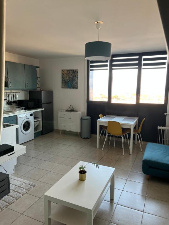 Appartement BEAU STUDIO DE 30 M2 AVEC VUE MER 262 Boulevard de l'Europe 59240 Dunkerque