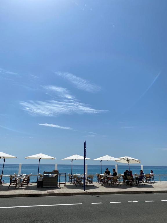 Beau Studio en plein centre de Menton Les Rivages du Parc, 71 Allée Louis Moreno, 06500 Menton