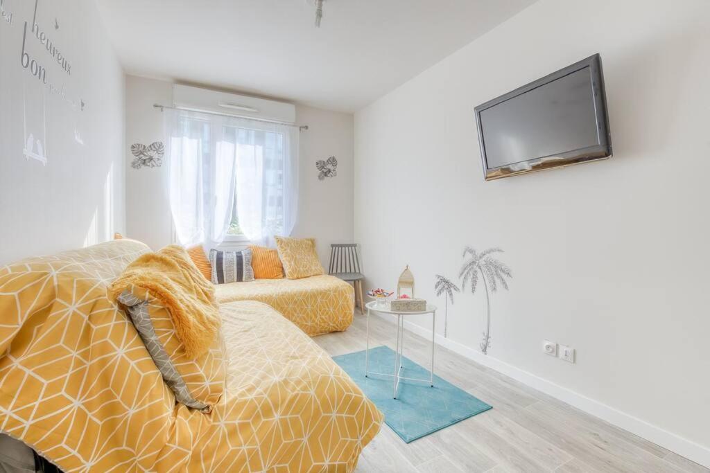 Beau Studio en plein centre de Menton