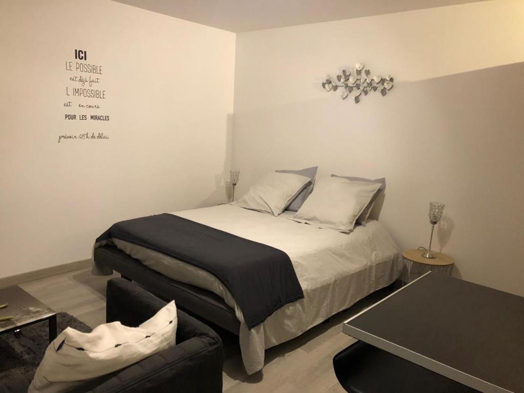 Appartement Beau Studio M Euroairport Basel-Freiburg 10 Rue des Saules 68300 Saint-Louis