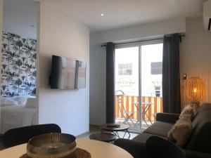 Beau studio neuf situé au centre