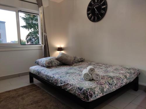 Beau Studio pour 2 personnes 4 min pied Melun Gare